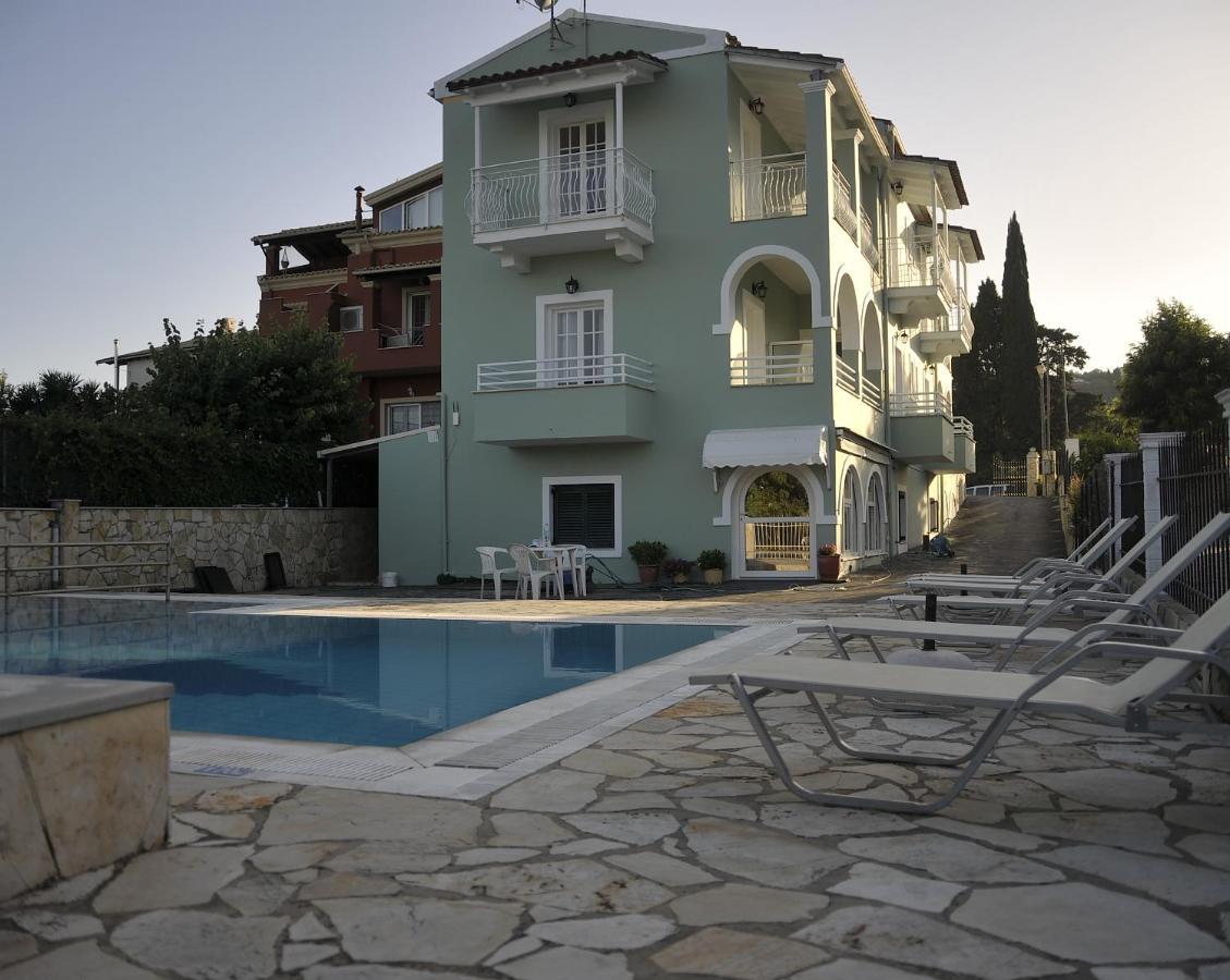 Spiros Athinaios Apartment'S Дассия Экстерьер фото